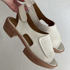 EUC Beklina Aya Platform Sandal Off White leather 8.5 Platform Wood Clog